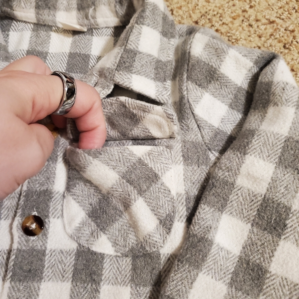 Plaid Baby Shacket - Picture 5 of 9